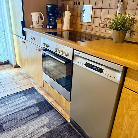 Haus-daxberg-idyllisch-gelegen-im-bayerischen-wald *